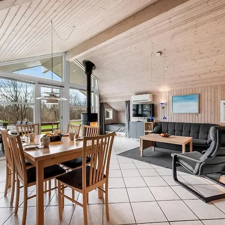 Dom wakacyjny Sesto - 300m To The Fjord By Interhome