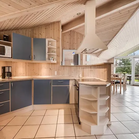 Holiday home Sesto - 300m To The Fjord By Interhome