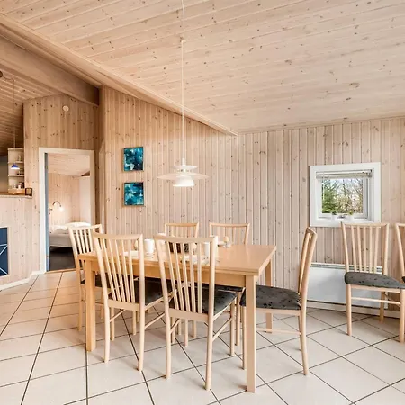 Sesto - 300m To The Fjord By Interhome