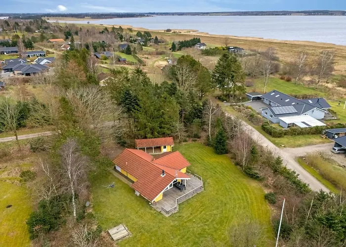 Sesto - 300m To The Fjord By Interhome